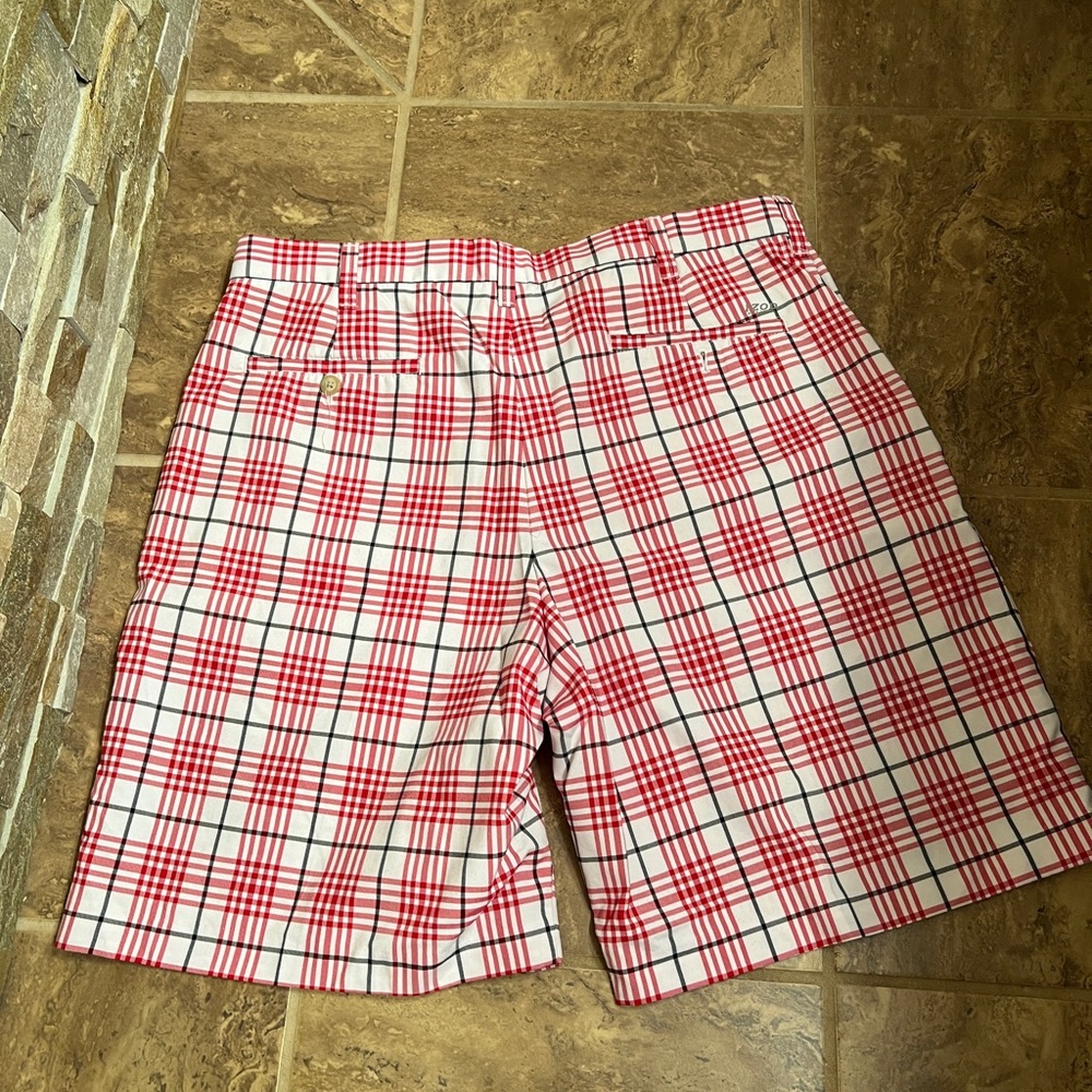 Golf Shorts - Picture 5 of 8